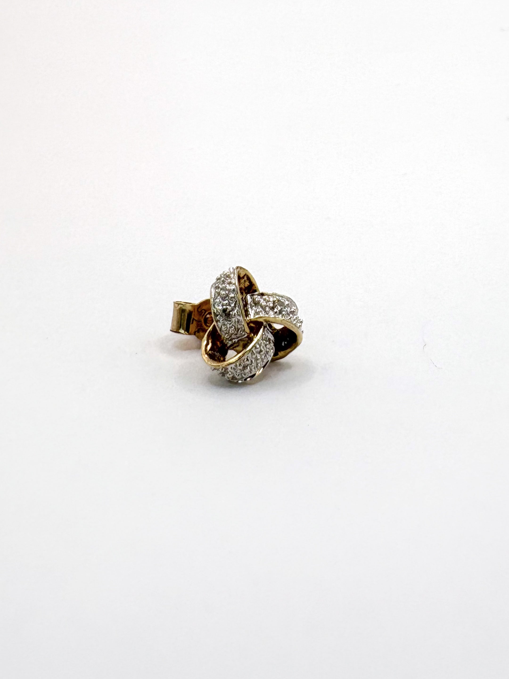 Single 9ct Gold Knot Stud with Diamonds