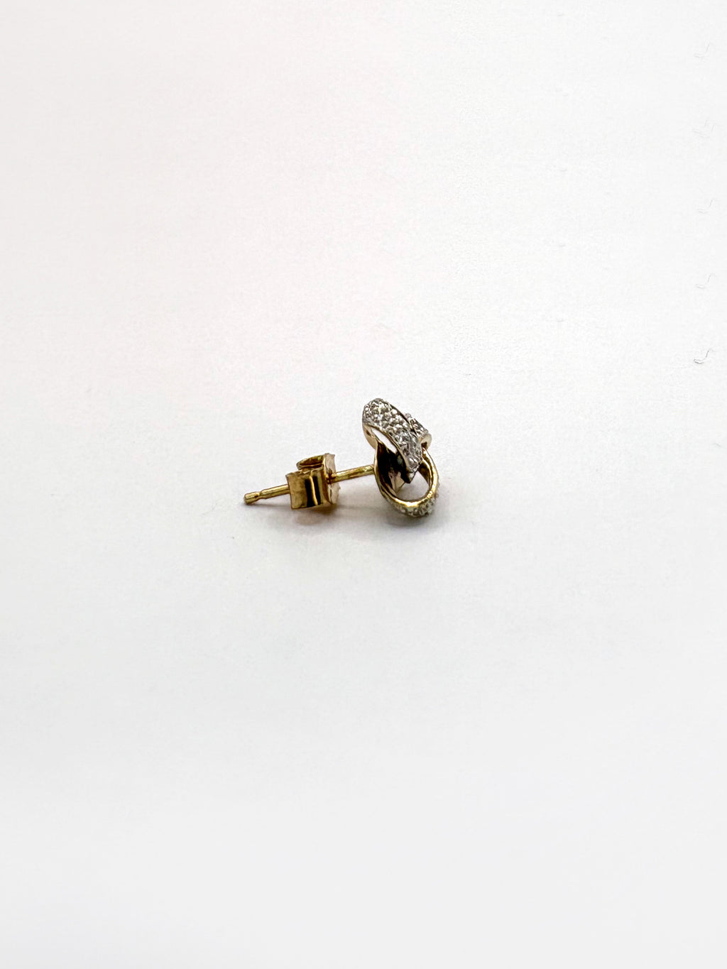 Single 9ct Gold Knot Stud with Diamonds
