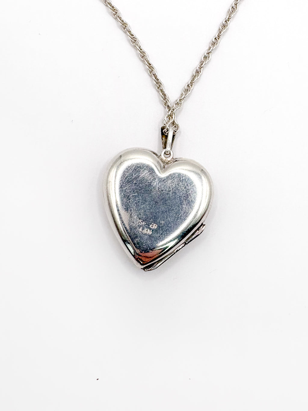 Vintage Sterling Silver Locket with Flower Engraving (Large)